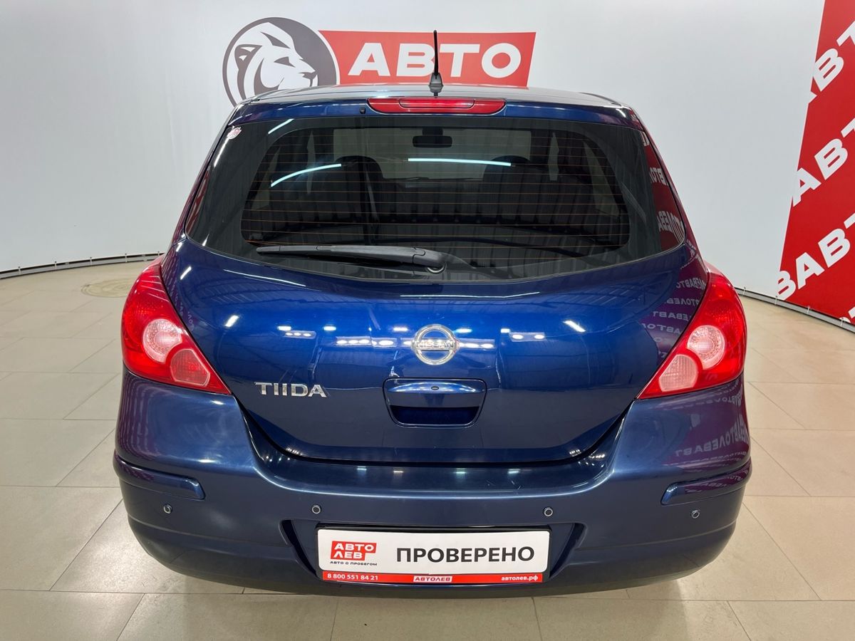 Nissan Tiida