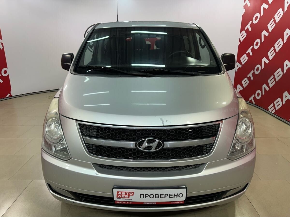 Hyundai H-1