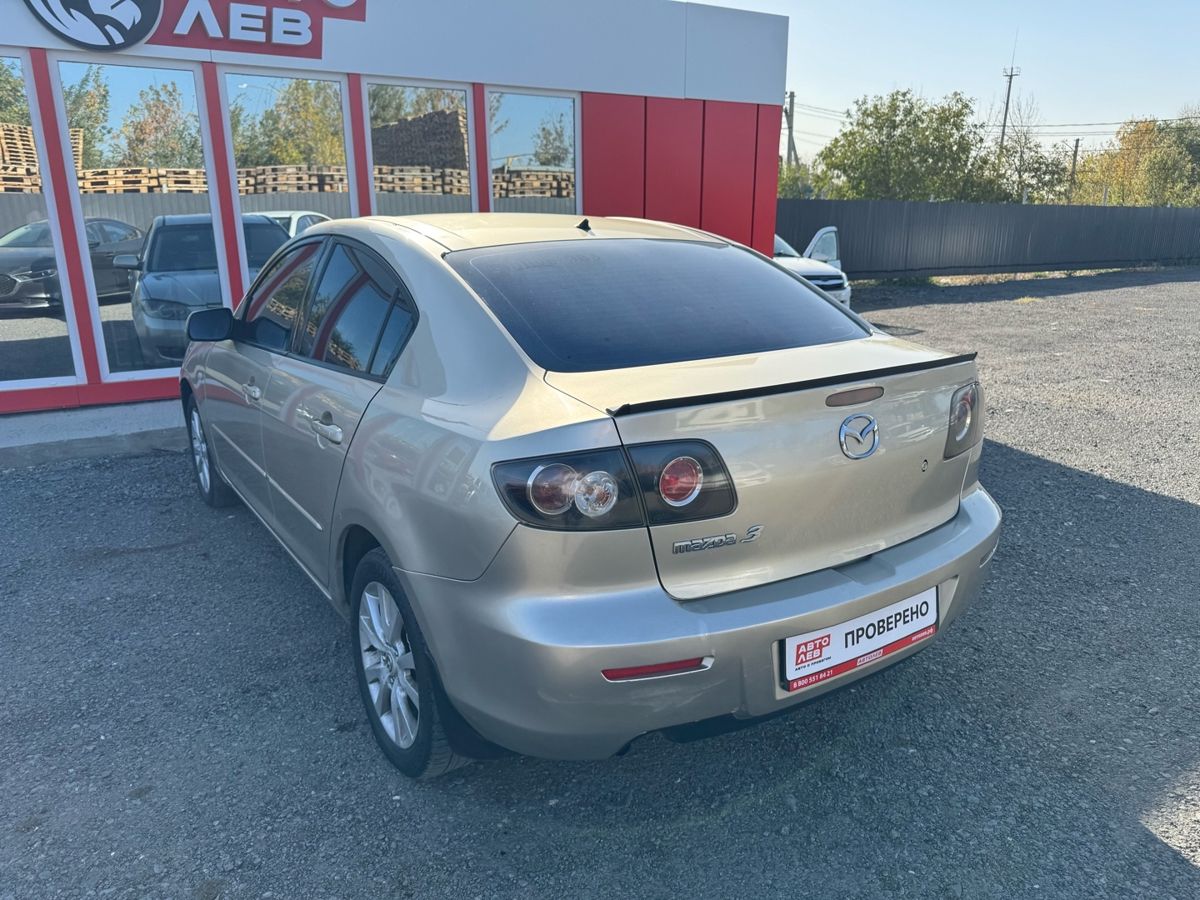 Mazda 3