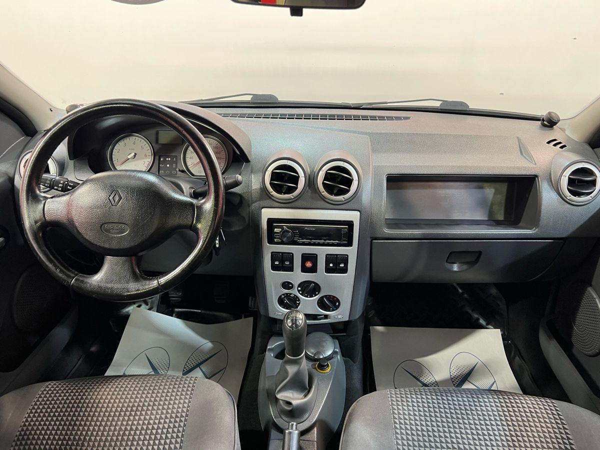 Renault Logan